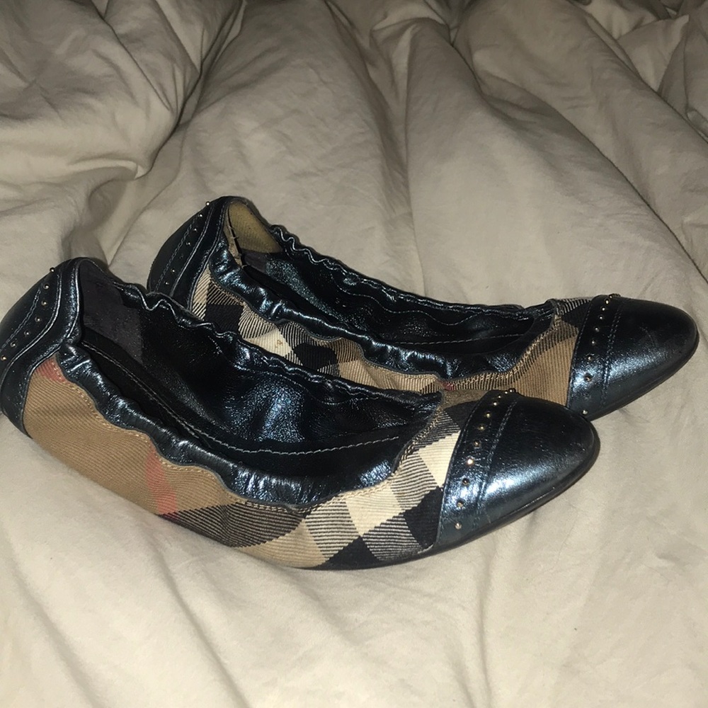 Burberry Flats